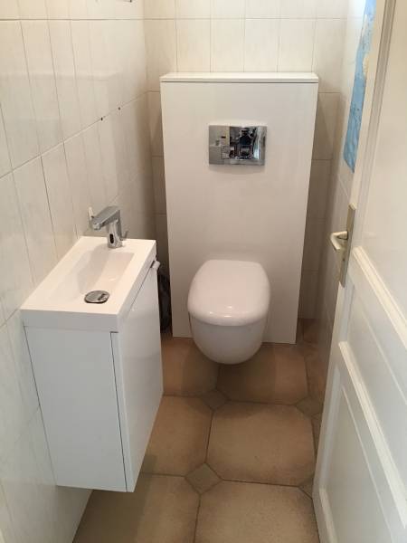installer un wc suspendu PMR à Bordeaux 33000