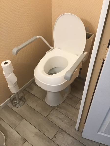 Sécuriser  un WC pour sénior PMR en Gironde 33