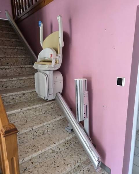 devis gratuit pour un monte escalier en Gironde 33