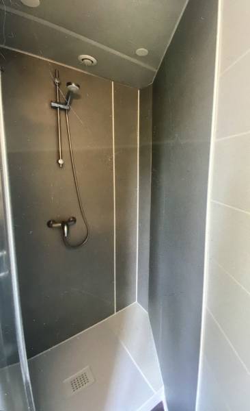 Remplacer sa baignoire par une douche sénior